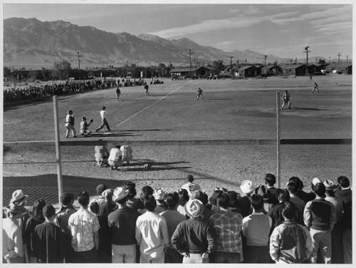 Baseball game at Manzanar War Relocation Center | Photo: Ansel Adams, courtesy of the Library of Congress